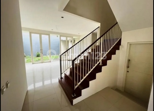 Frida- Disewakan Rumah di CITRA GARDEN , Sidoarjo , Sidoarjo , Jawa Timur
Deskripsi Properti,
Transaksi : Sewa
Tipe : Rumah
Alamat : CITRA GARDEN
Lokasi : Sidoarjo , Sidoarjo , Jawa Timur
Sertifikat : HGB
Luas Tanah : 385 m2
Luas Bangunan : 350 m2
Kamar Frida- Disewakan Rumah di CITRA GARDEN , Sidoarjo , Sidoarjo , Jawa Timur
Deskripsi Properti,
Transaksi : Sewa
Tipe : Rumah
Alamat : CITRA GARDEN
Lokasi : Sidoarjo , Sidoarjo , Jawa Timur
Sertifikat : HGB
Luas Tanah : 385 m2
Luas Bangunan : 350 m2
Kamar