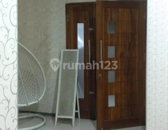 Frida- DiJual Rumah di MUTIARA REGENCY , Sidoarjo , Sidoarjo , Jawa Timur

Deskripsi Properti, 
Transaksi : Jual
Tipe : Rumah
Alamat : MUTIARA REGENCY
Lokasi : Sidoarjo , Sidoarjo , Jawa Timur
Sertifikat : SHM
Luas Tanah : 105 m2
Luas Bangunan : 70 m2
Kam 2