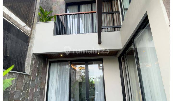 Dijual Villa Modern di Canggu 2