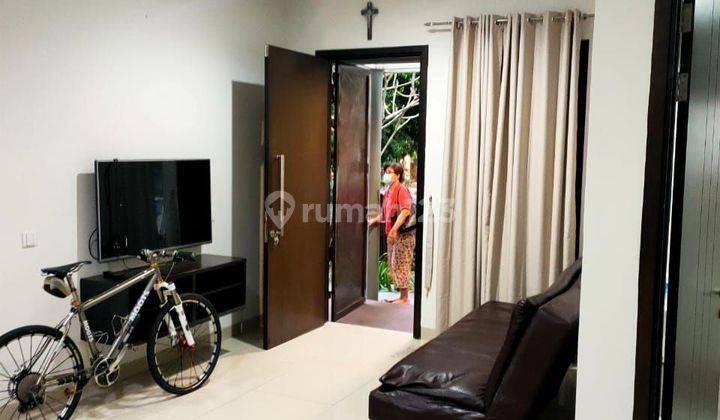 Rumah 2lt - lebar 8x15m furnish, harga bu di Edison, Gading Serpong, Tangerang Banten.(TT020) 2