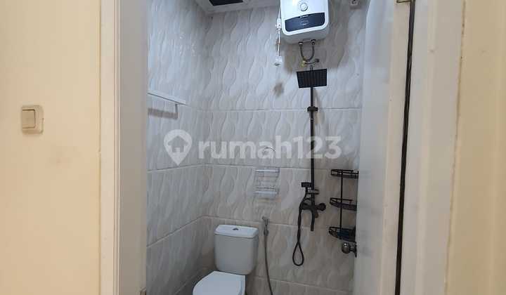 Rumah 6X12m di Sektor 6, Gading Serpong, Tangerang, Banten.