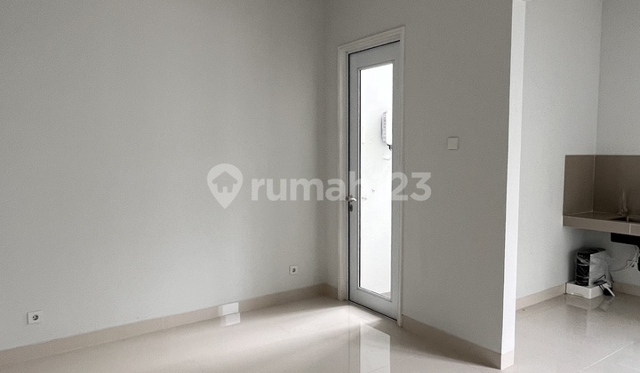 Pasadena, Gading Serpong, Tangerang. 9x18m Murcee.. 2