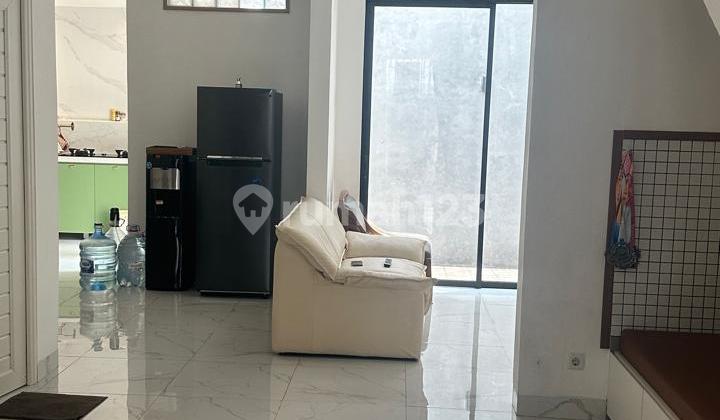 2-story house 7x17m in Azalea, Gading Serpong, Tangerang, Banten. 2