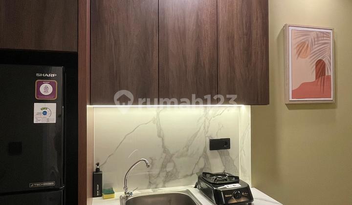 Mtown Studio Furnish, Brian, Gading Serpong, Summarecon, Tangerang, Banten.