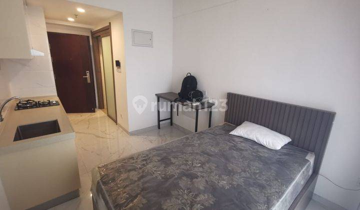 Apartement Full Furnished Sky House BSD Tangerang Banten 1