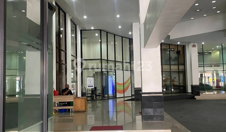 Di Jual Apartement Cervinohadap Pool Full Furnish . 2