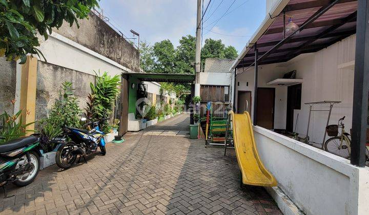 Di Jual Rumah Town House Siap Huni Pinggir Jalan Besar 2