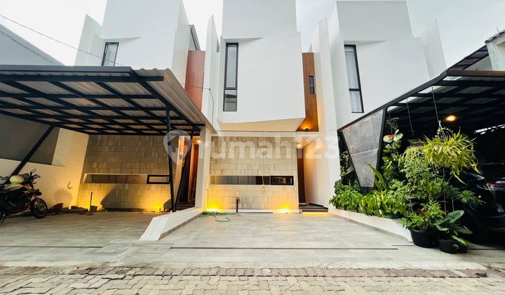 Rumah Di Jual Modern Minimalis Town House
