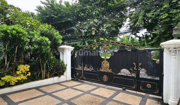 Di Jual Rumah Mewah Baru Siap Huni Dua Lantai Tebet 2