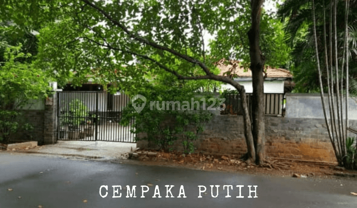 Di Jual Rumah Tua Butuh Renovasi Cempaka Putih 1