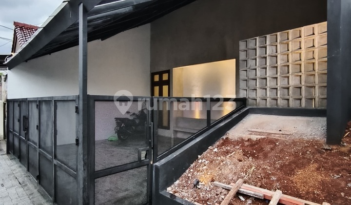 Rumah Strategis Di Jual Full Renovasi Siap Huni  2