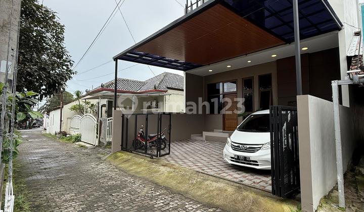 Rumah Mewah Kontemporer 2 Lantai Full Furnish di Condongcatur 2