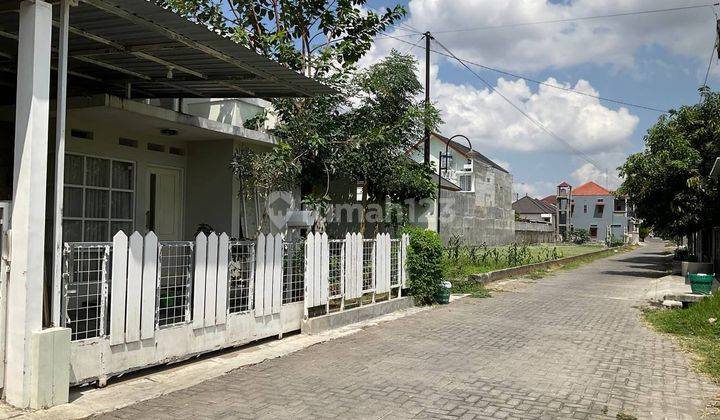 Rumah Cantik Manis Terawat View Sawah Sejuk Dalam Cluster