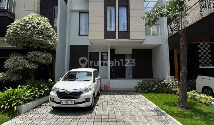 RUMAH PREMIUM 2 LANTAI FULL FURNISHED DALAM PERUMAHAN ELITE  1