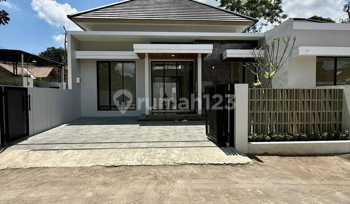 Rumah Baru Limasan Modern di Ngemplak Sleman 2