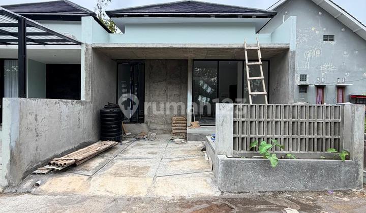 For Sale Modern Limasan House in Tamantirto Kasihan Bantul, Strategic Location, Affordable Price