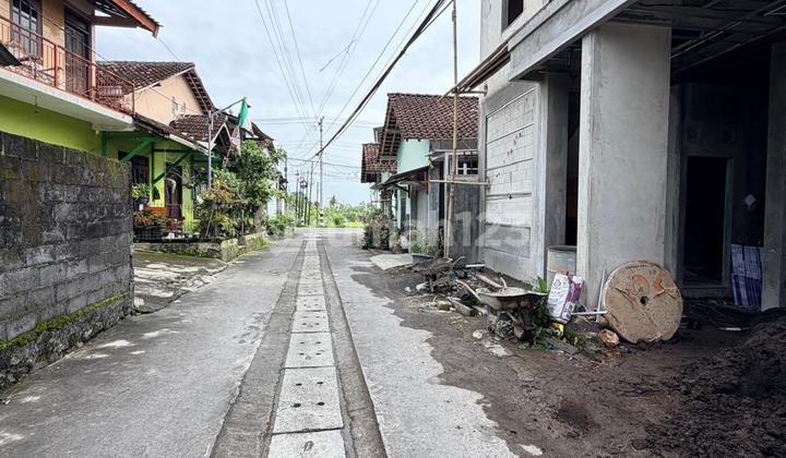 2-Floor Boarding House with 16 Rooms in Ngaglik Sleman Area 2