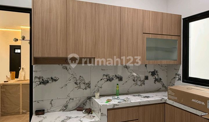 Dijual Rumah Baru Full Furnish di Cluster Summer Bliss Taman Simpruk Lippo Cikarang 2