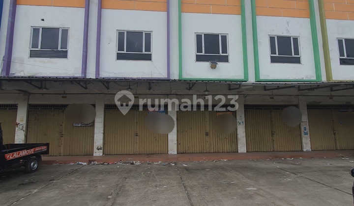 For Rent: 2-Story Shop House on Jl. Kalimalang Sukadanau, West Cikarang - Super Strategic, Spacious Parking 1