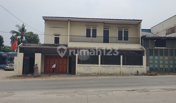 For Rent Strategic House on Main Road Near Lippo Cikarang - Suitable for Office or Warehouse.