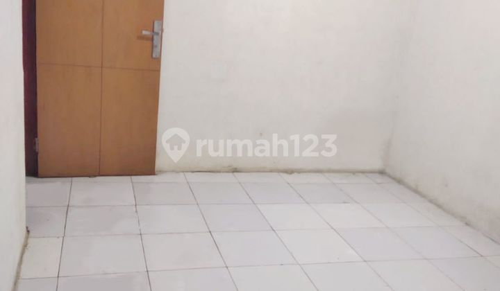For Sale: Affordable Ready-to-Use Shophouse in Setu Bekasi - Main Road 2