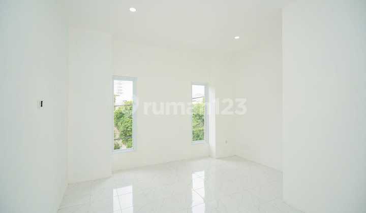 Dijual Murah Rumah Baru 2 Lantai Semi Furnish di Rawa Lumbu Kota Bekasi -Bisa Kpr-Include Biaya Surat-Surat 2