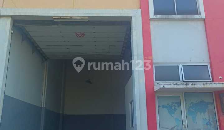Disewakan Gudang Green Sedayu Bizpark Luas 162M2