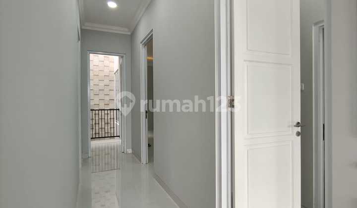 For sale, Pondok Bambu house on Jl. Narada. 2