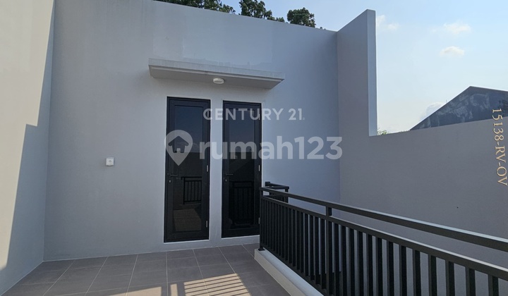 New House For Sale In DKI Kav, Meruya, West Jakarta 2
