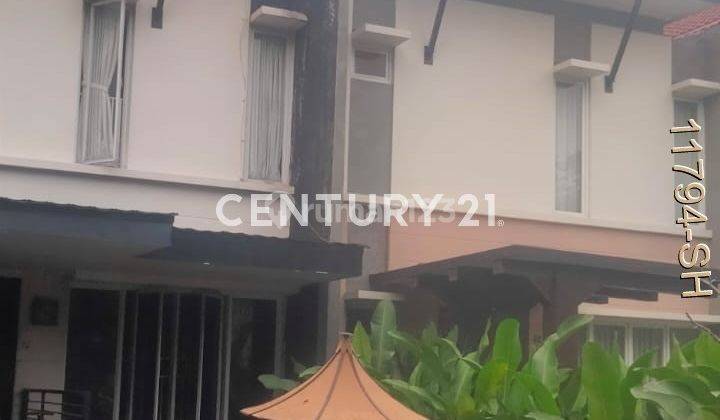 Rumah Dalam Cluster Posisi Hook   Di Lebak Bulus 2