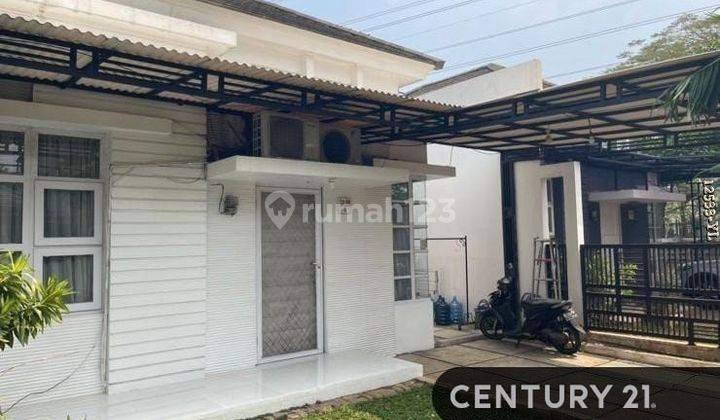 Rumah Dalam Komplek Cibubur Country Gunung Putri Bogor 1