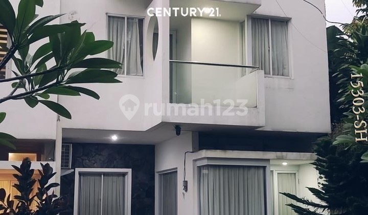 Dijual Rumah 3 Lantai Cantik Modern Siap Huni Dalam Cluster Dijual Rumah 3 Lantai Cantik Modern Siap Huni Dalam Cluster