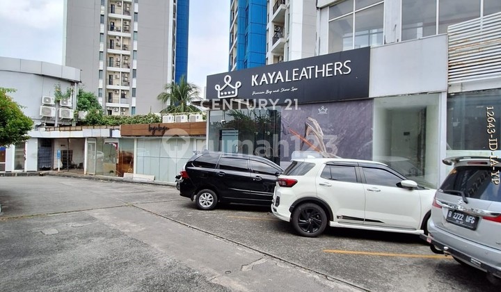 SPBU Besar Dgn Lokasi Yg Sangat Strategis Dgn Banyak Tenan