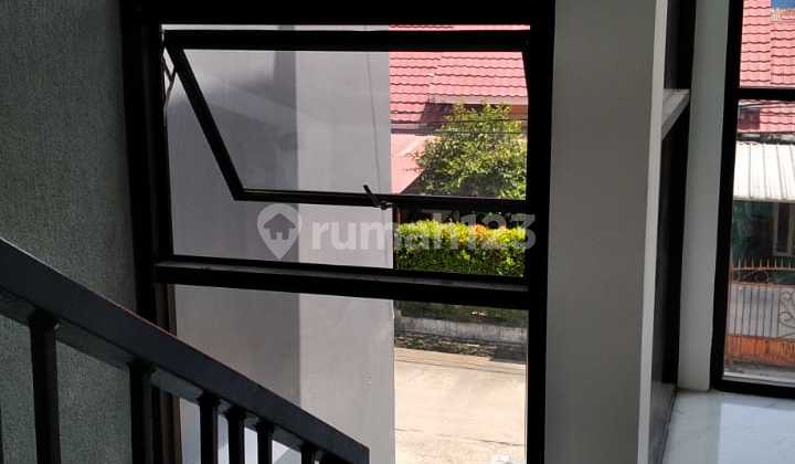 Dijual rumah brandnew  dalam cluster di cipadu dengan design cantik modern 
(SH)  2