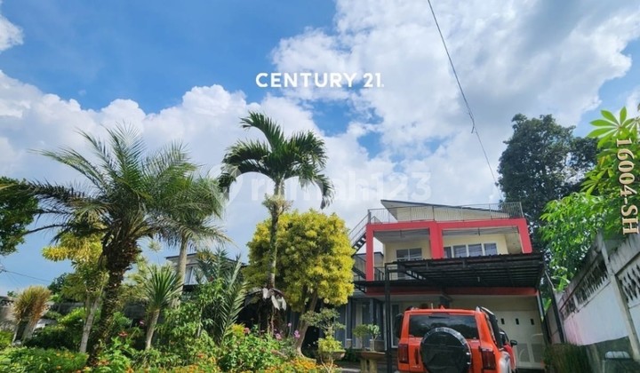 For Sale Quick Minimalist Villa Adjacent to Cipanas Palace