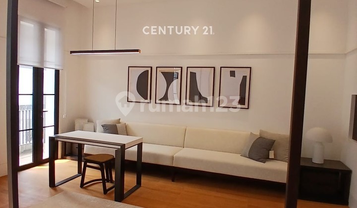 Rumah Baru 3 Lantai Dekat Dengan Pintu TOL  Pondok Indah Mall  2