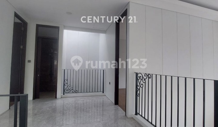 Dijual Rumah Brandnew Siap Huni Dlm Komplek Megapolitan Cinere 2