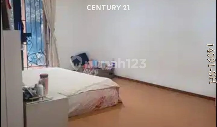 Dijual Rumah Cantik Luas Di Menteng Bintaro