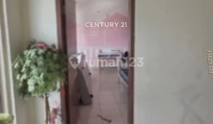 For Sale House in Puribeta Near Busway Stop 2