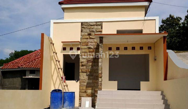 Rumah bagus siap huni Sampangan dekat RS Karyadi 1