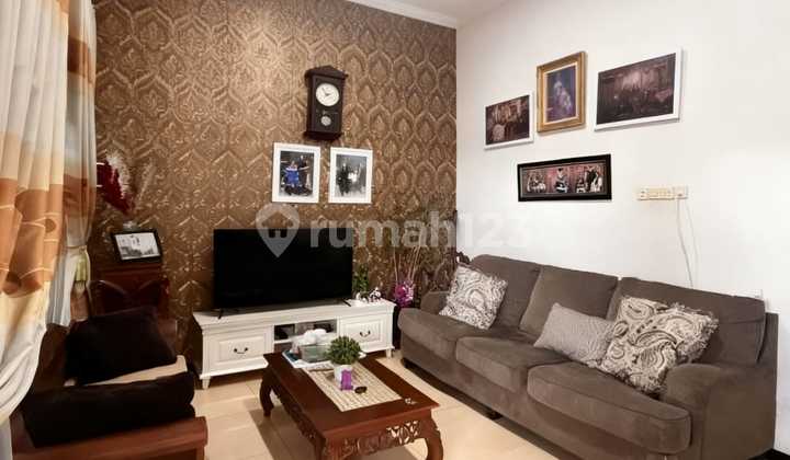 Nice House in Kedungmundu Near Java Mall Semarang 2