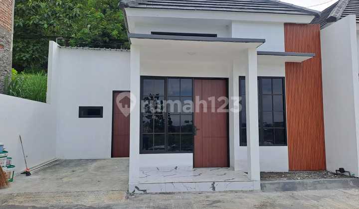 Rumah Murah Tembalang Siap Huni Dekat Rumah Sakit Wongsonegoro 1
