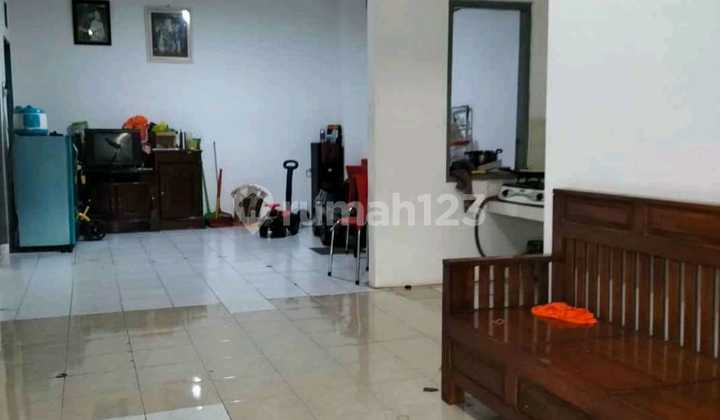 Tembalang House Near Undip Campus Semarang 2