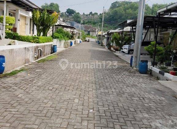 Rumah Bagus Manyaran Dekat Kawasan Industri Candi Semarang 2