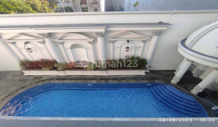 RUMAH SULTAN DEKAT MALL ARTHA GADING CLASSICAL MEWAH SIAP HUNI  1