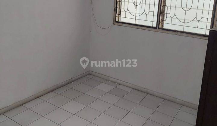 Rumah lebar 6  belakang mkg  full Ac kt 3+1 rapi siap huni 2