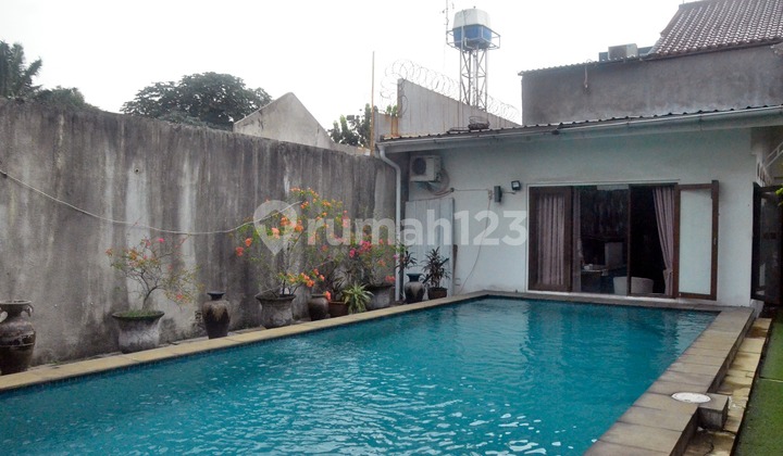 Rumah Di Kemang Full Furnished Siap Huni Rumah Di Kemang Full Furnished Siap Huni