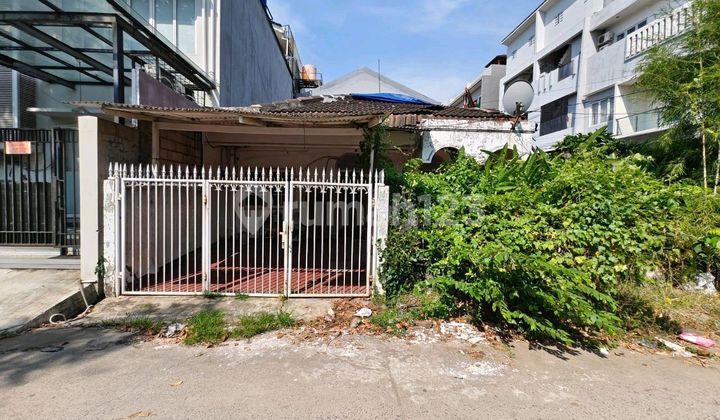 Dijual Cepat Rumah Hoek di Agung Barat Sunter