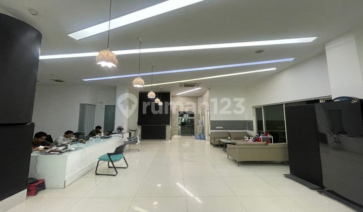 Ruko Gandeng Kirana Boutique Office Kelapa Gading