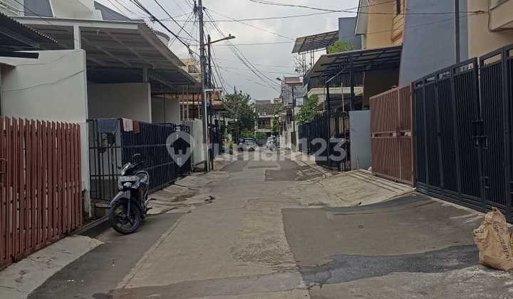 East Gading Elok Kelapa Gading Ready to Occupancy 2-Car Road 2